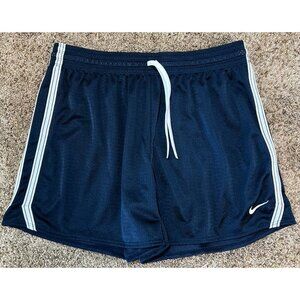 Nike Dry Fit Women's Striped Basketball Shorts ~ Size Large ~ 5” Inseam ~ Blue